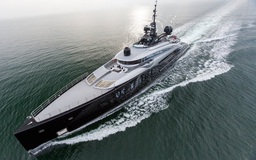 [ẢNH] Du thuyền 60 triệu USD có hồ bơi và bãi đáp trực thăng