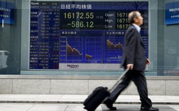 Thế giới tháo chạy khỏi cổ phiếu Nhật Bản