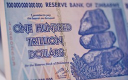 Tiền mới của Zimbabwe gợi nhắc cảnh lạm phát 500 tỉ %