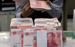 Dự trữ ngoại hối Trung Quốc chạm đáy từ năm 2011