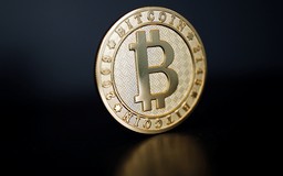 'Giá bitcoin chưa đến lúc hết tăng'