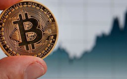 Bitcoin tăng giá sau tin BlackRock xem xét thị trường tiền mã hóa