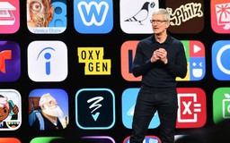 CEO Apple Tim Cook cảnh báo về thuế quan Mỹ