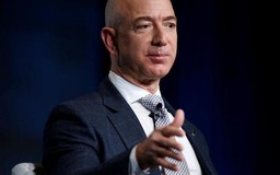 Tỉ phú Jeff Bezos dự báo Amazon có ngày… sập