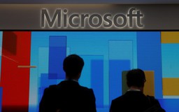 Microsoft bị hỏi vì sao không làm gián điệp giúp chính phủ Mỹ