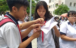 Bài 'Người trẻ thách thức bản thân để thay đổi' của Báo Thanh Niên vào đề văn lớp 10