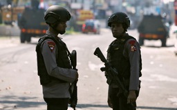 Bạo động giữa tù nhân và cảnh sát Indonesia, 6 người thiệt mạng