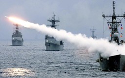 Mỹ chạy đua trang bị tên lửa đối hạm đối phó Nga - Trung