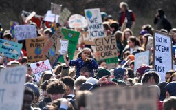 Giáo viên Anh muốn tăng cường giảng dạy về khủng hoảng khí hậu cho học sinh