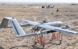 Mỹ cấm vận chương trình UAV của Iran