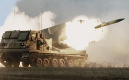 Mỹ vẫn chưa đồng ý yêu cầu viện trợ pháo phản lực đa nòng cho Ukraine