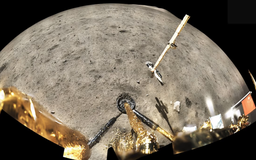 Phát hiện khoáng sản mới trên mặt trăng trong dịp trung thu