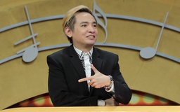 Hình ảnh lạc quan của ca sĩ Việt Quang trong game show trước khi qua đời