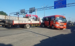 Tai nạn xe khách tại TP.HCM, 5 người bị thương