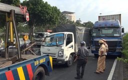 TP.HCM: Ùn tắc kéo dài khu vực cầu vượt Quang Trung sau vụ tai nạn giao thông