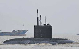 Tàu ngầm HQ 185 Khánh Hòa tiếp tục ra biển thử nghiệm
