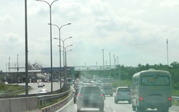 Cao tốc TP.HCM - Long Thành - Dầu Giây ùn tắc nghiêm trọng