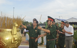 Cải táng hài cốt liệt sĩ quân tình nguyện Việt Nam hy sinh tại chiến trường Campuchia