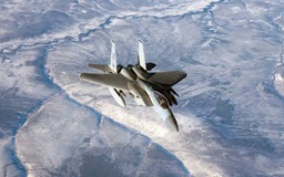 Mỹ sẽ thay 2 phi đội F-15 đóng ở Nhật