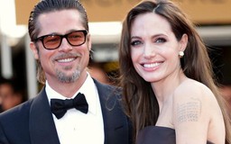 Angelina Jolie trì hoãn ly hôn vì vẫn còn yêu Brad Pitt?
