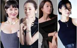 Vóc dáng nóng bỏng của Kim Hye Soo và dàn sao Hàn U50 - U60