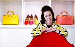 Nữ thiết kế Kate Spade qua đời ở tuổi 55