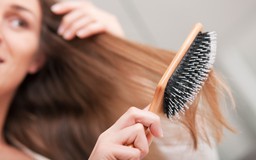 7 bí quyết khắc phục thói quen làm tóc gãy rụng