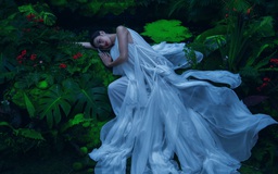 Thùy Tiên hóa “nữ thần rừng xanh” trong bộ ảnh thời trang đẹp mê hồn