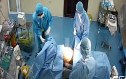 Phẫu thuật cấp cứu bệnh nhân nhiễm Covid-19 bị thủng dạ dày