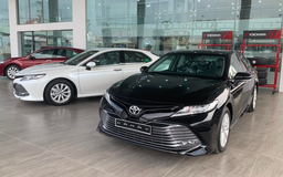 Sedan hạng D năm 2022: VinFast Lux A2.0 dừng bán, Toyota Camry thống trị