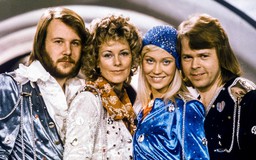 ABBA sắp trình làng ca khúc mới sau 37 năm vắng bóng