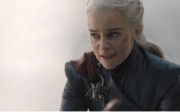 Gần nửa triệu fan ký đơn yêu cầu HBO làm lại mùa cuối ‘Game of Thrones’