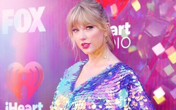 35.000 fan ký đơn kiến nghị để Taylor Swift được biểu diễn loạt hit cũ