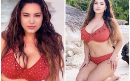 'Bom sex' Kelly Brook khoe dáng nóng bỏng