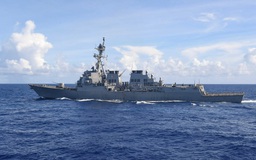 Tuần duyên Iran cầu viện hải quân Mỹ cứu trợ tàu cá
