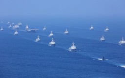 Trung Quốc thao diễn hải quân lớn chưa từng có ở Biển Đông