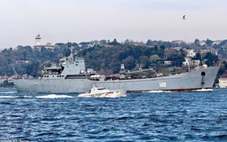 Tàu hải quân Nga đưa thêm vũ khí tới Syria?