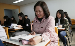Tại sao ngày càng nhiều người trẻ Hàn Quốc học cao đẳng nghề?