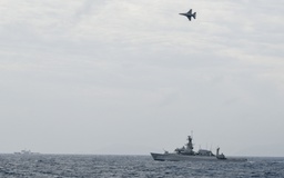 Hải quân Indonesia tăng cường tuần tra sau khi phát hiện tàu chiến nước ngoài