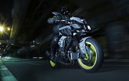 Yamaha MT-10 2016, đối thủ BMW S1000R có gì?