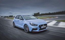 Hyundai i30 N mạnh mẽ như xe thể thao