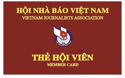 Hội Nhà báo VN công bố quyết định ban hành thẻ hội viên giai đoạn 2016 - 2021