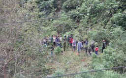 Phát hiện thi thể nam giới ở bờ sông Đakrông với nhiều thương tích