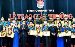 Quảng Trị trao giải thưởng cho 30 gương mặt trẻ tiêu biểu