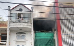 TP.HCM: Cháy căn nhà 4 tầng trên đường Nguyễn Cửu Đàm, Q.Tân Phú