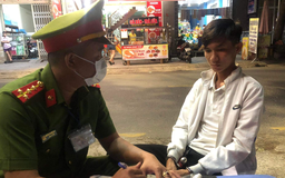 Đà Nẵng: Bị tổ 911 kiểm tra, vội nói ma túy đá là bột đá trát tường