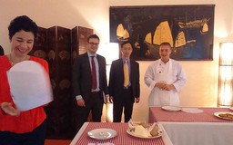 Khi ngài Đại sứ Pháp 'mở nhà hàng'