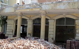 Đập bỏ trụ sở bưu điện 120 năm tuổi ở Phan Thiết