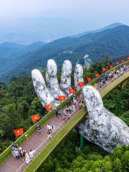 Phục hồi rồi, làm sao để du lịch Việt Nam tăng tốc?