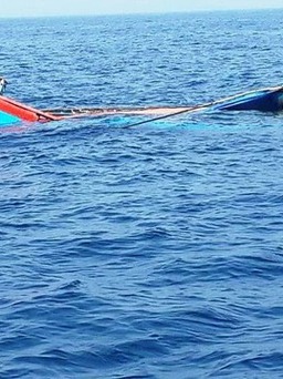 7 tàu cá ở Bình Định đang trong vùng biển nguy hiểm